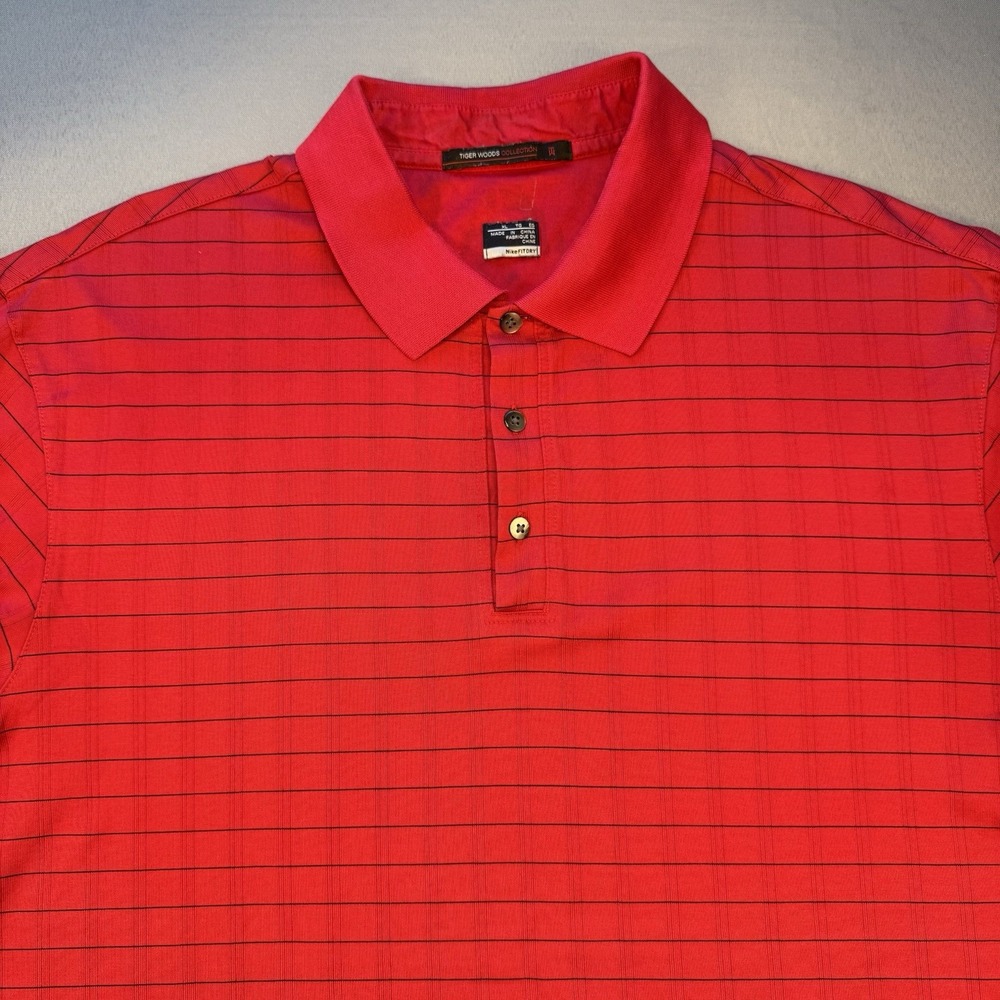 Tiger Woods Men's Nike Collection FitDry Red/Black Short Sleeve Golf Shirt, XL